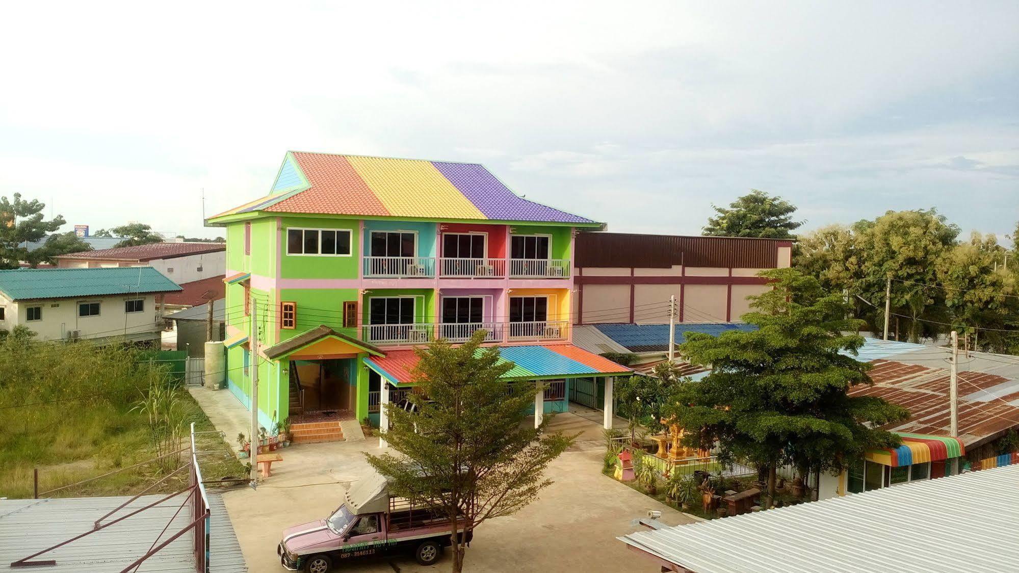 Rueang Sri Siri Pensión Sukhothai Exterior foto